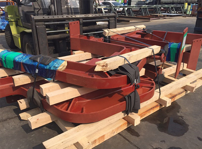 製缶機械加工品　Cフック製作